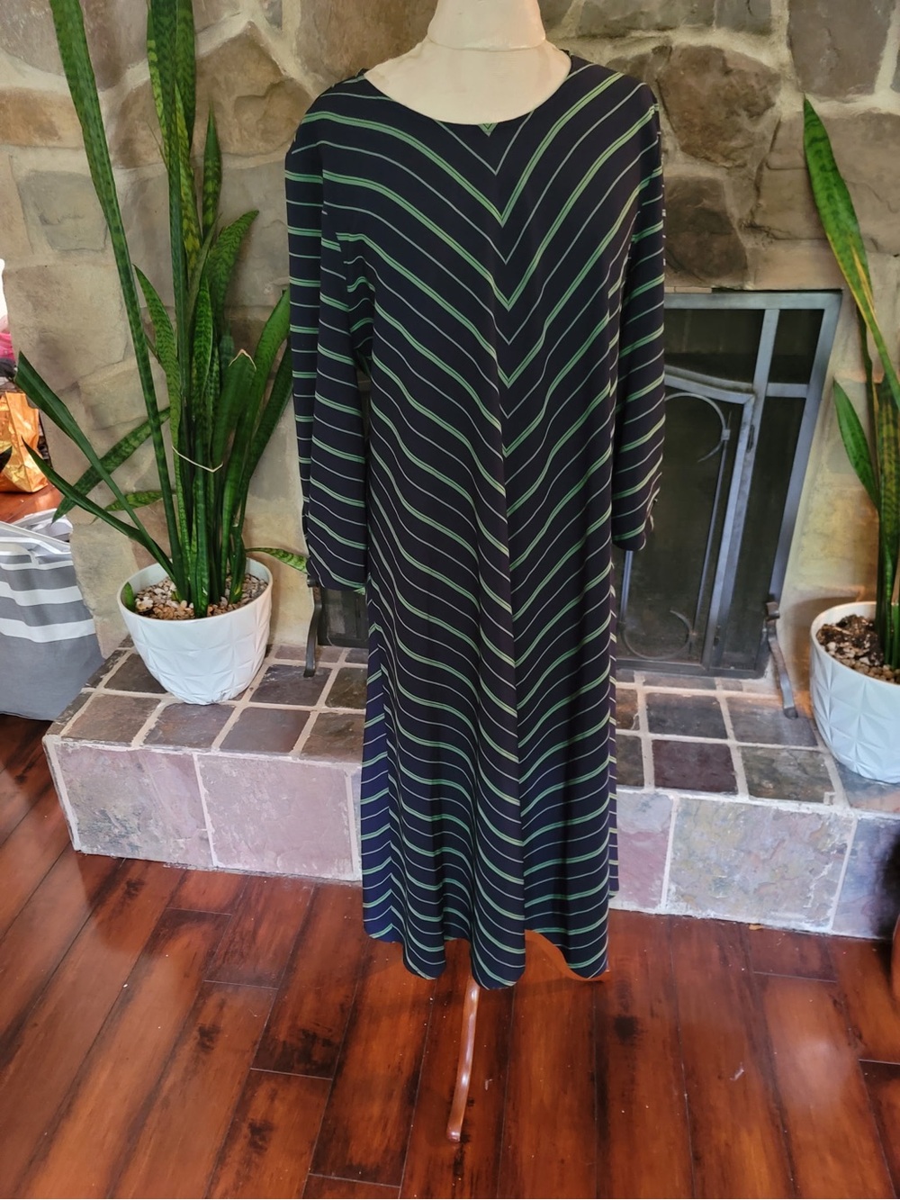 Nine West Navy Green Chevron Stripe Maxi Dress Size XL Long Sleeve Scoop Neck - Picture 8 of 11